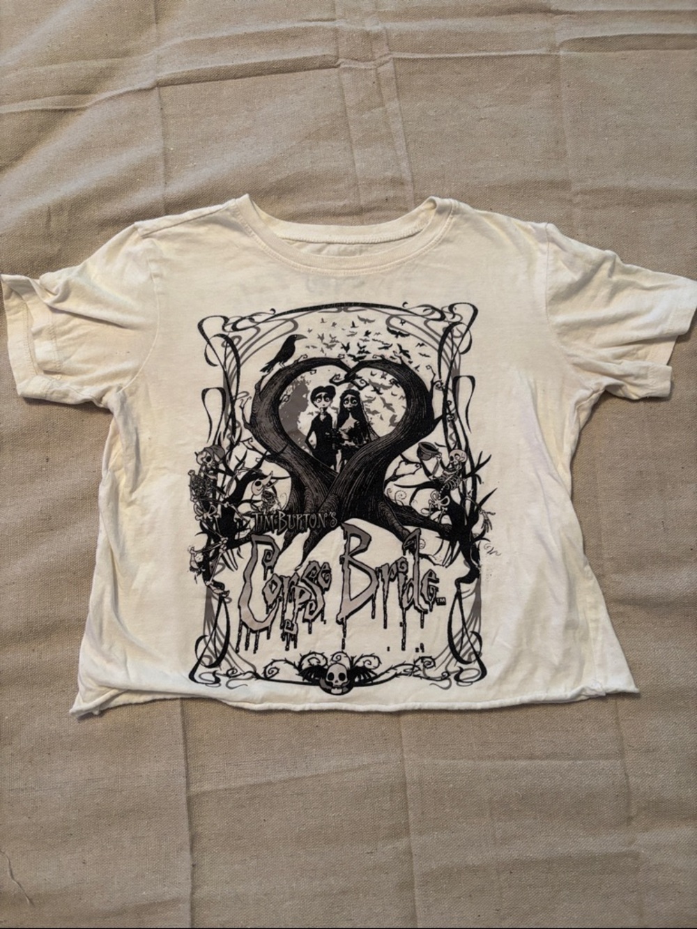 Women’s White Short Sleeve Graphic Tee with Burton corpse Bride S